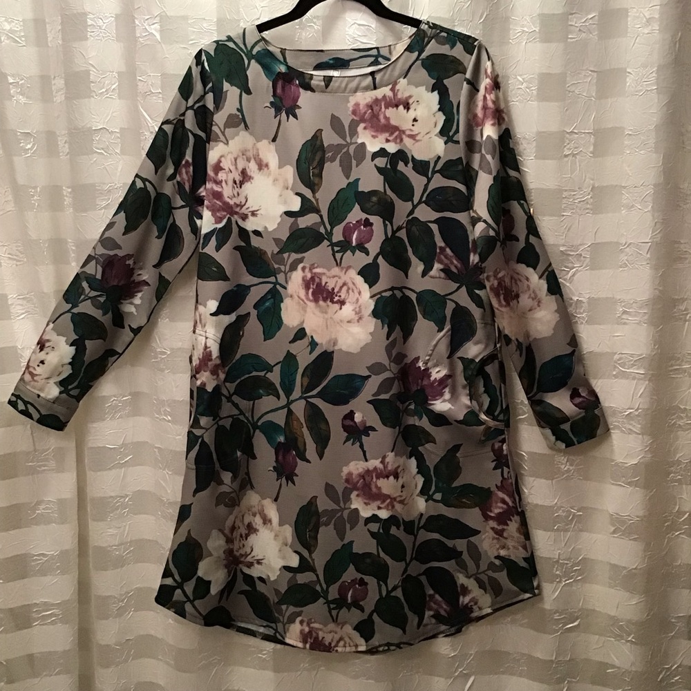 C Square Apparel Floral Shift Dress, Size S